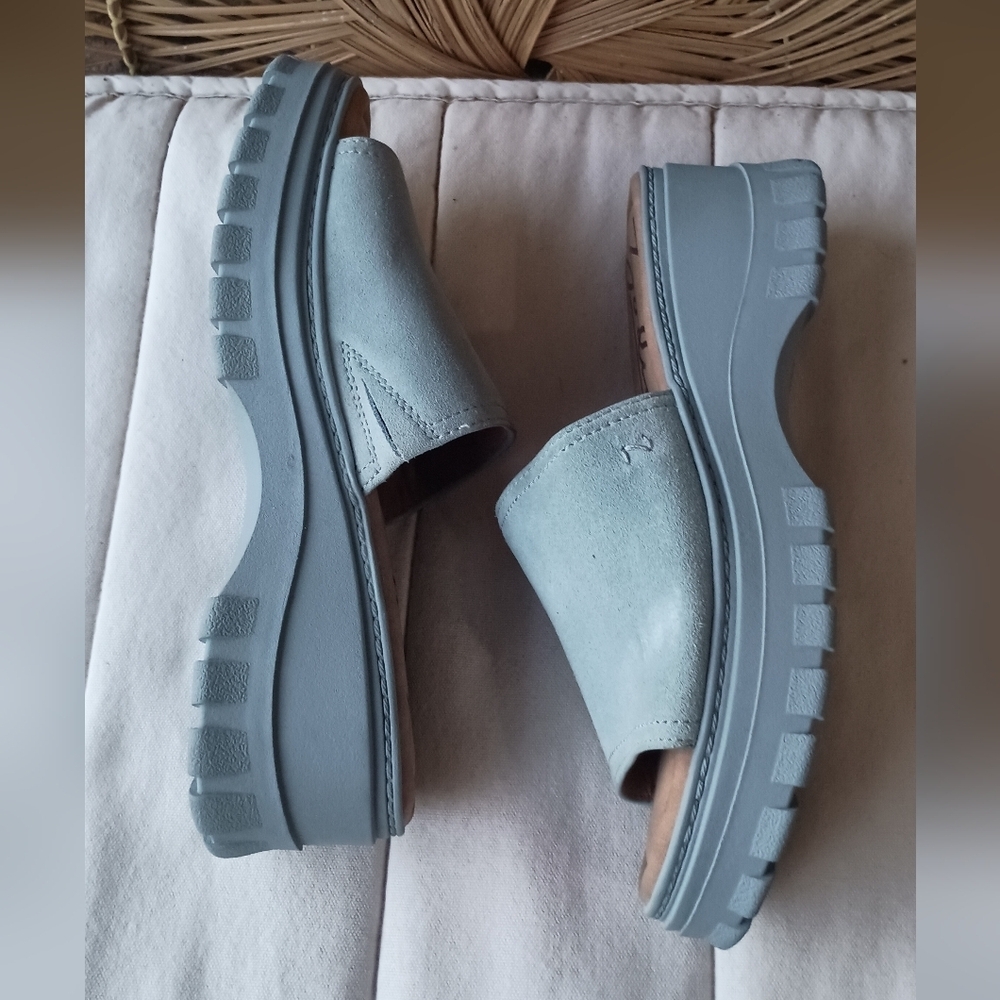 Zodiac Baby Blue Suede Leather Slides_10 - Picture 6 of 6